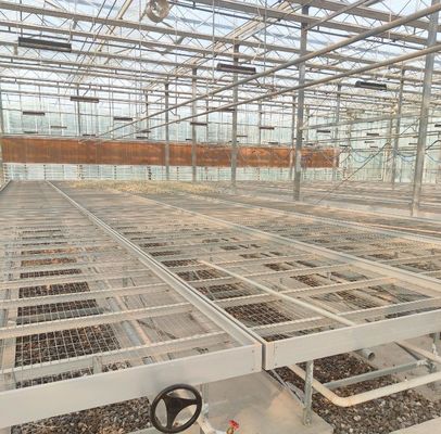 - 液体温室を 防水技術で作りました